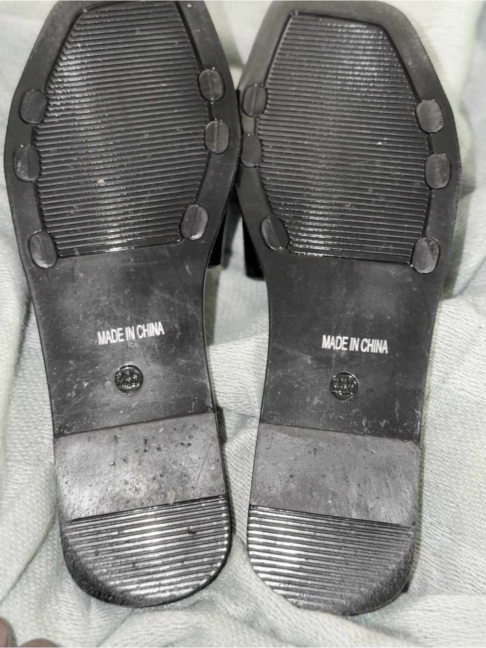 Kurt Geiger Black Slide Sandals with Silver Emblem - Picture 5 of 8